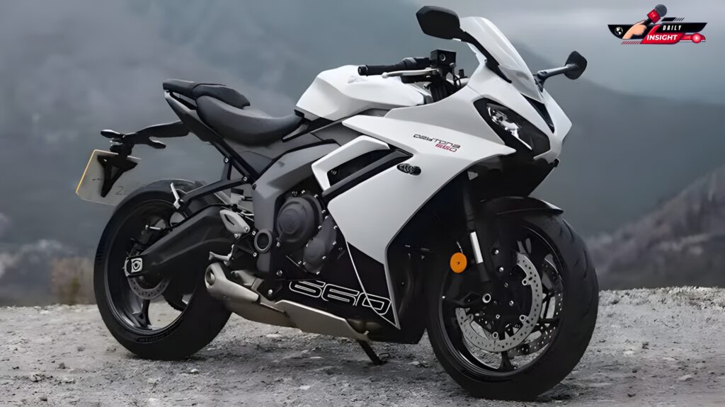 Triumph Daytona 660